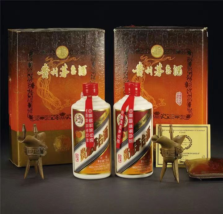 覃塘礼盒茅台酒回收